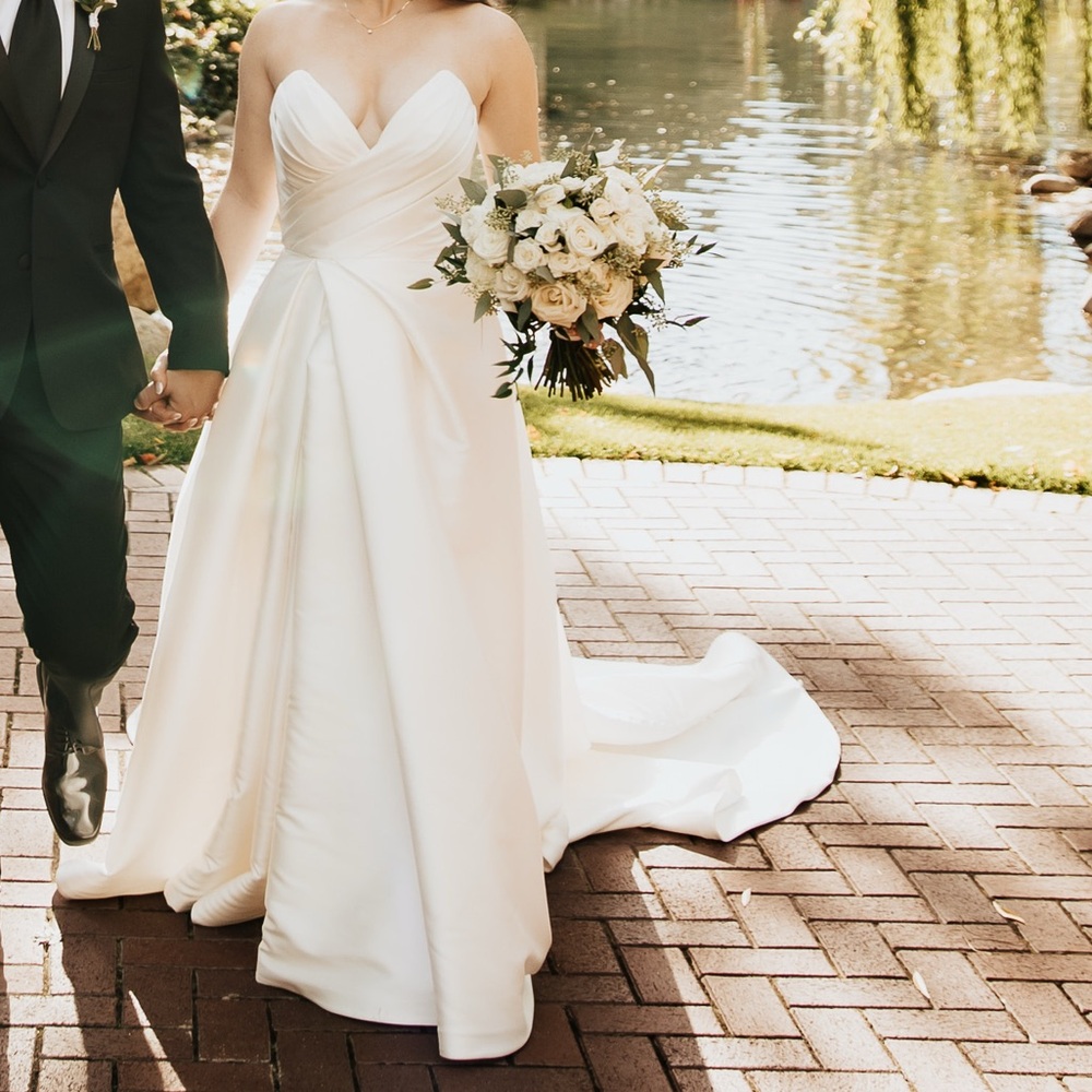 Kitty Chen Flora Wedding Dress size 6